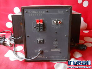 雜物堆寶藏 老舊電子產品與音響設備的魔性重組